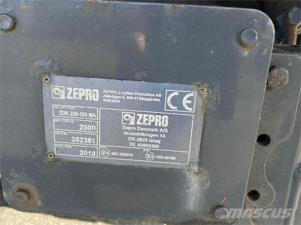 Volvo FM460 Фургони