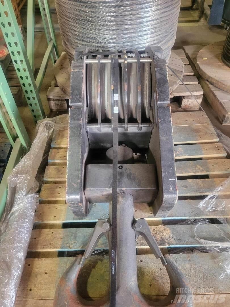 Liebherr  Запчастини для кранів