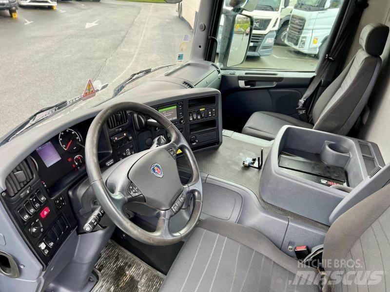 Scania P 410 Автокрани