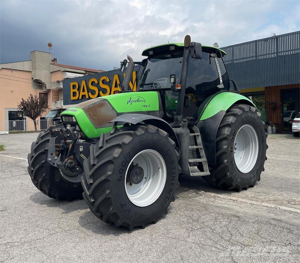 Deutz-Fahr 180.7 Трактори