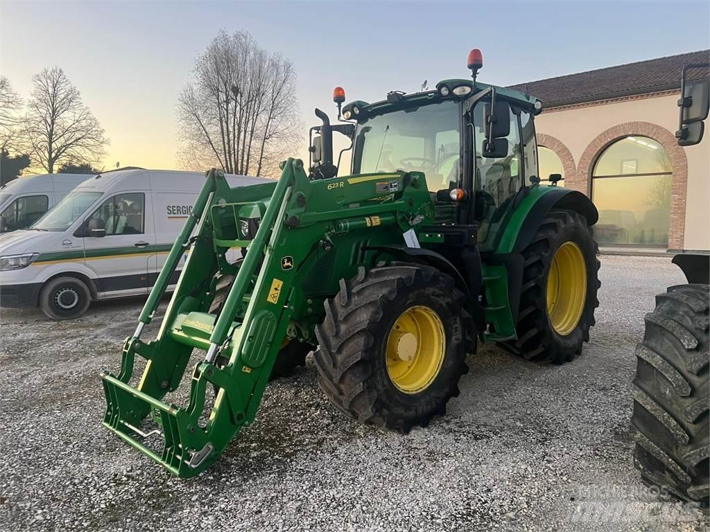 John Deere 6110 R Трактори