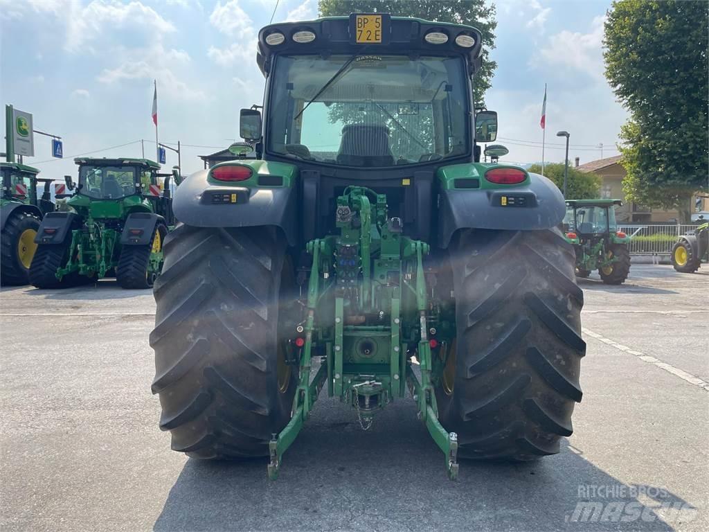 John Deere 6145 R Трактори