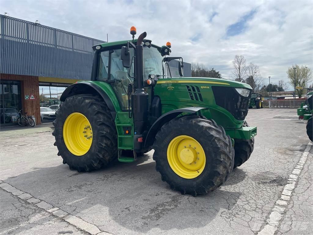 John Deere 6195 M Трактори