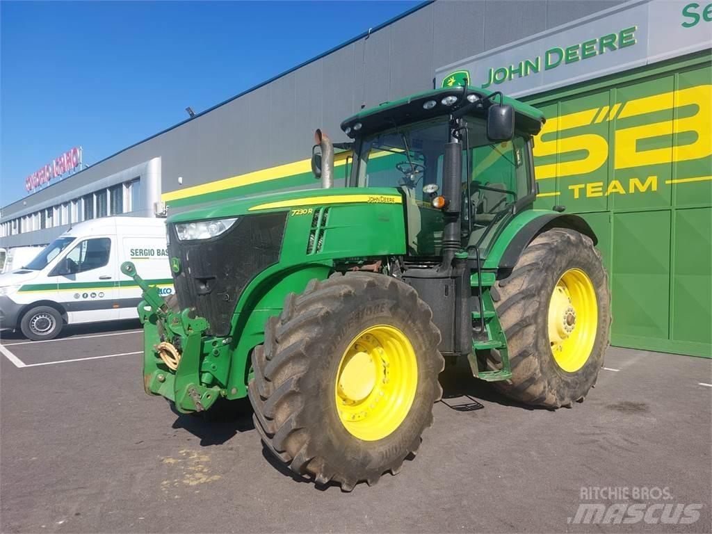 John Deere 7230 R Трактори