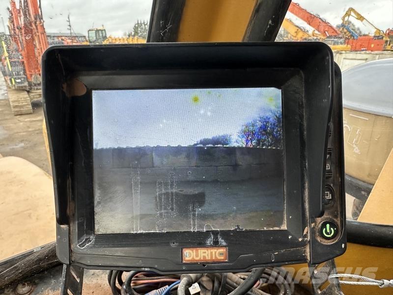 Bell B30C Зчленовані самоскиди