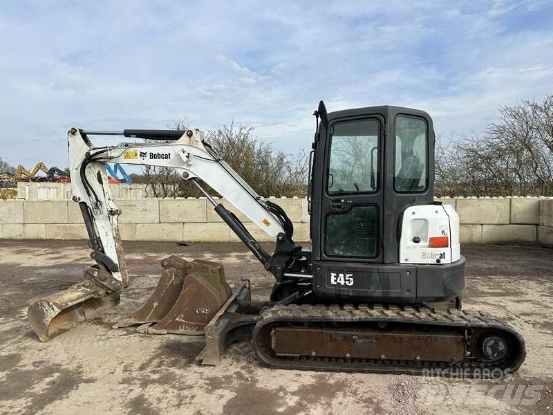 Bobcat E45 Середні екскаватори 7т. - 12т.