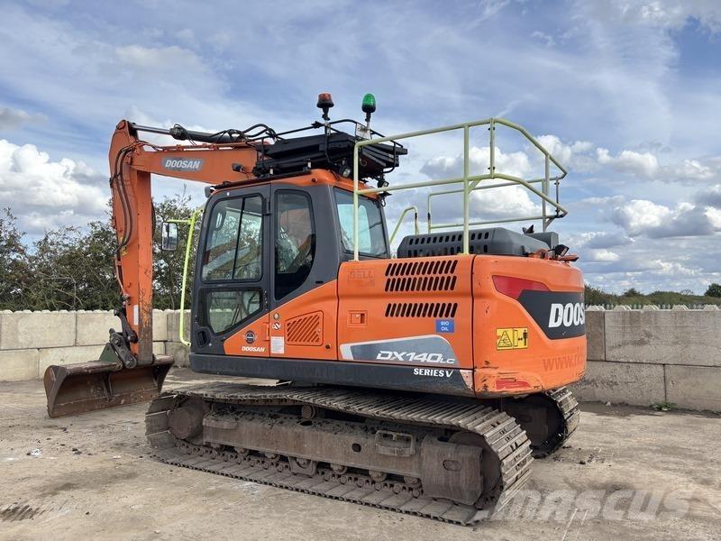 Doosan DX140LC-5 Гусеничні екскаватори