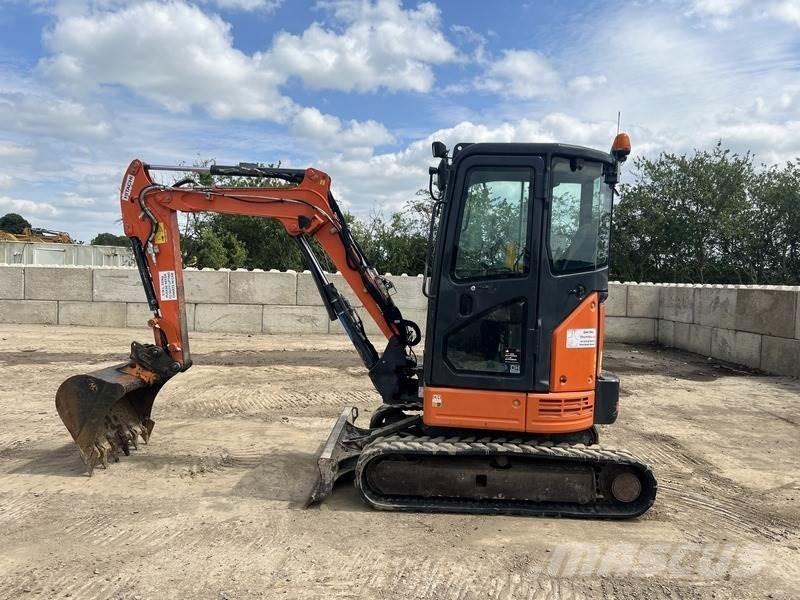 Hitachi ZX26U-5A CR Міні-екскаватори < 7т