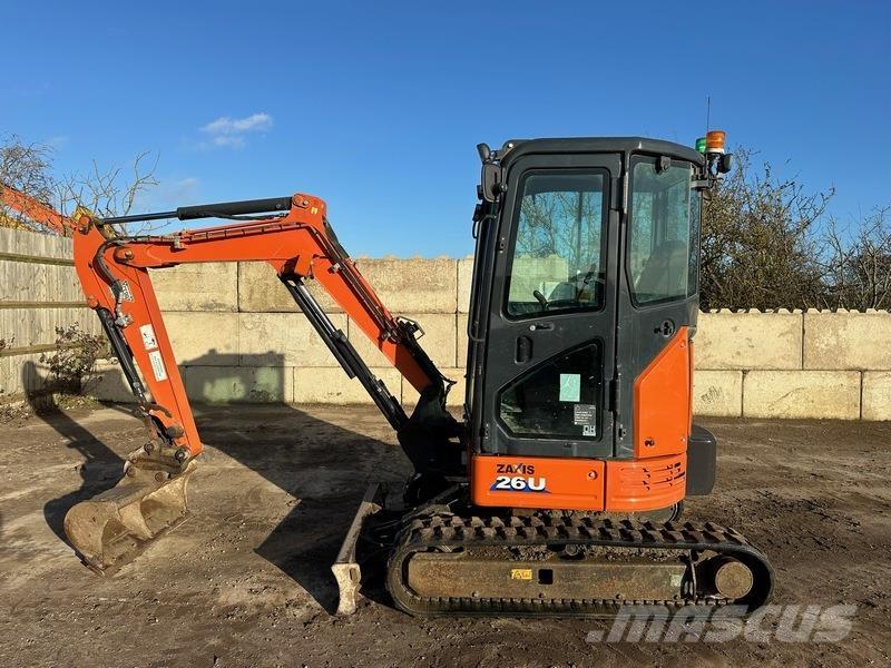 Hitachi ZX26U-6 CLR Міні-екскаватори < 7т