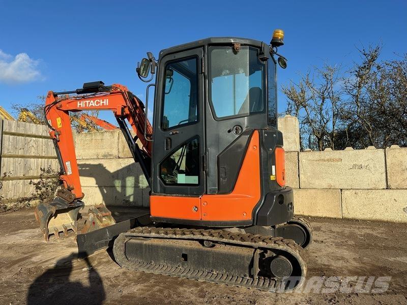 Hitachi ZX33 Гусеничні екскаватори