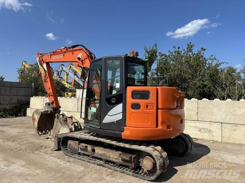Hitachi ZX85 US-6 Середні екскаватори 7т. - 12т.