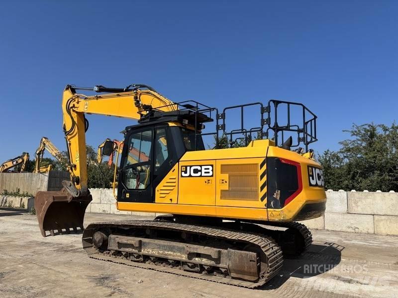 JCB 220X L 4F Гусеничні екскаватори
