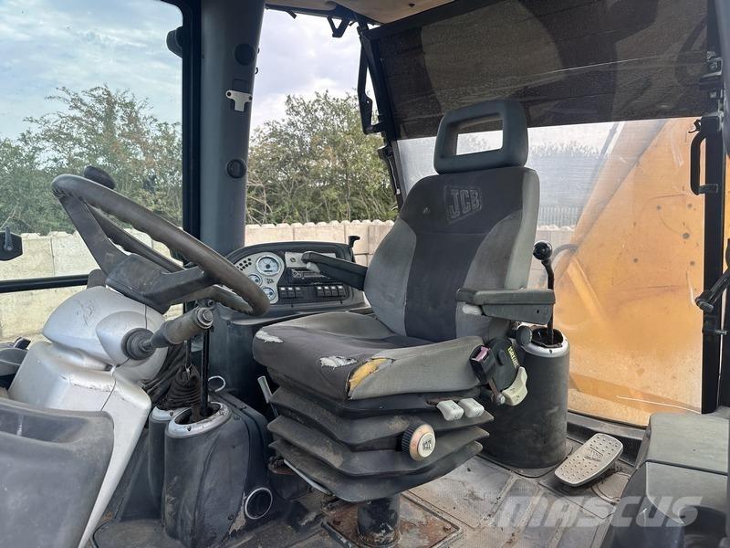 JCB 4CX Sitemaster Екскаватори-навантажувачі