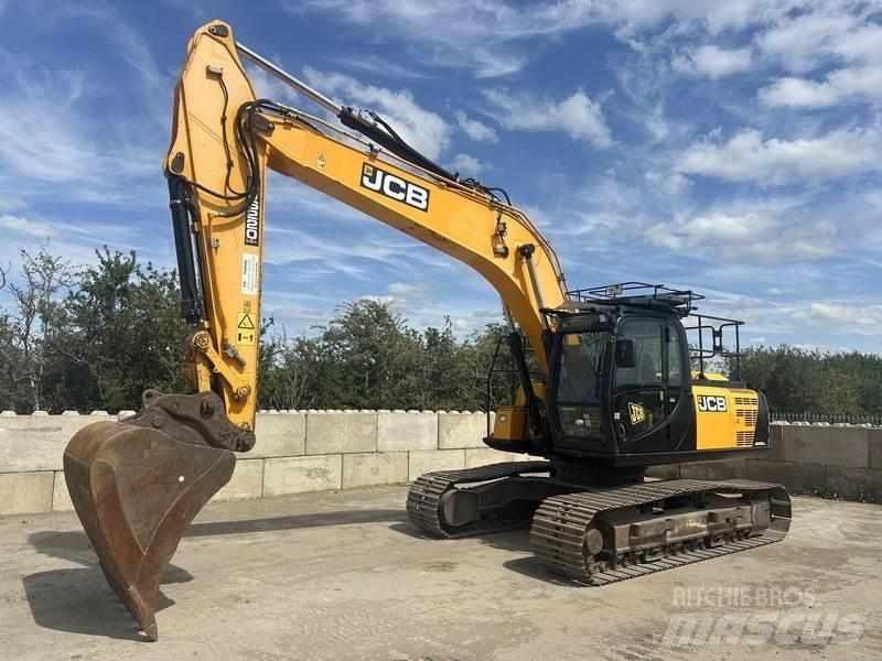 JCB JS220 LC Гусеничні екскаватори