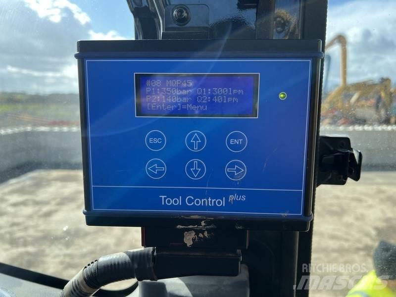 Komatsu PC490HRD-11 Екскаватори для знесення споруд
