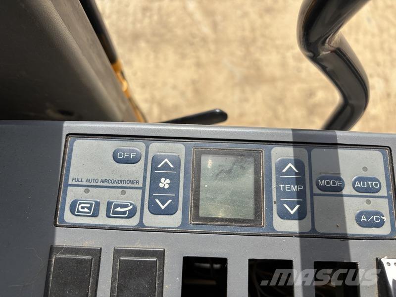 LiuGong CLG915E Гусеничні екскаватори