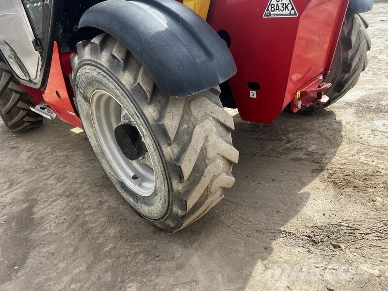 Manitou MT733 Телескопічні навантажувачі