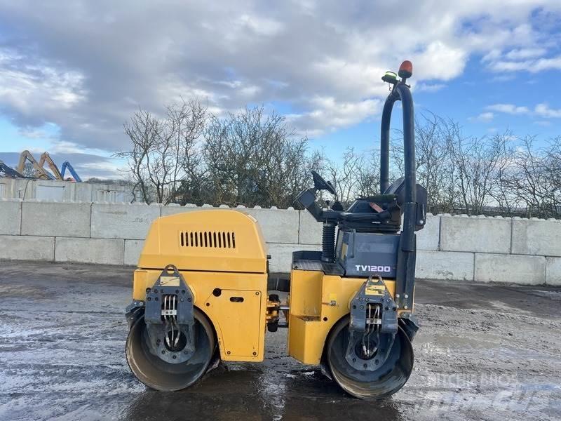 Mecalac TV1200 Котки тротуарні