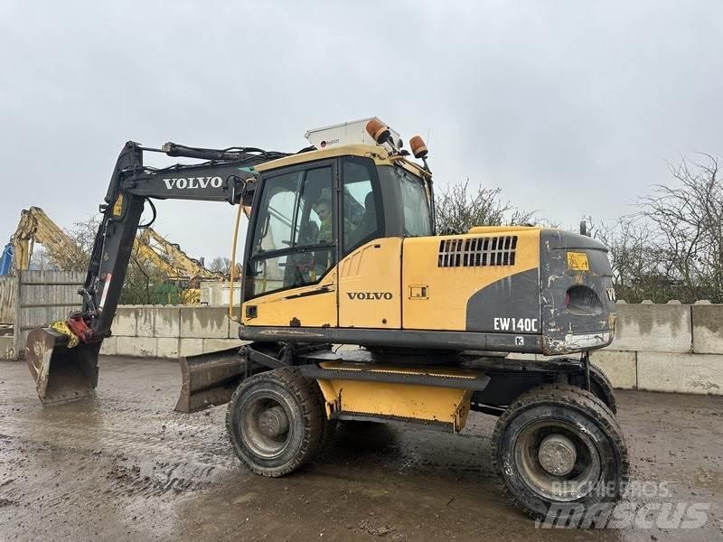 Volvo EW140 Колісні екскаватори