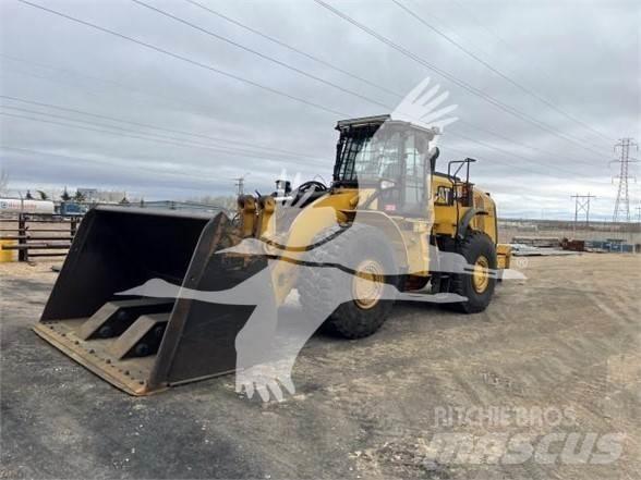 CAT 980M Фронтальні навантажувачі