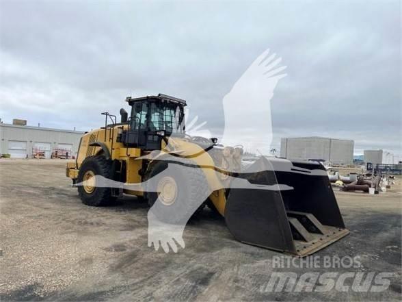 CAT 980M Фронтальні навантажувачі