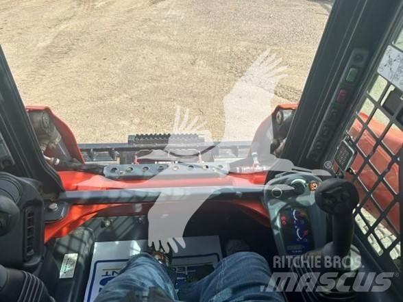 Kubota SSV75 Міні-навантажувачі