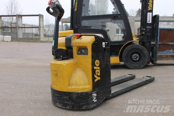 Yale MP20AC Штабелери