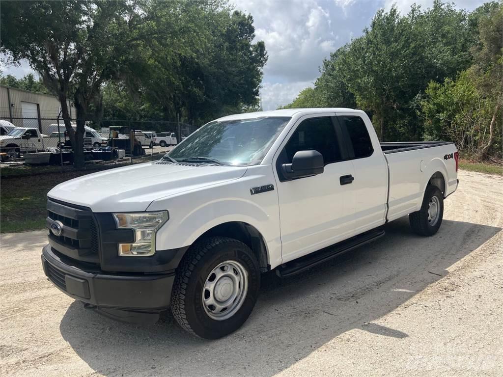 Ford F-150 Пікапи / Бічне розвантаження