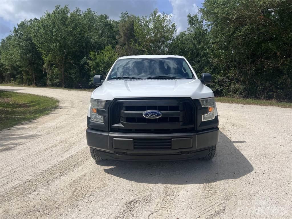 Ford F-150 Пікапи / Бічне розвантаження