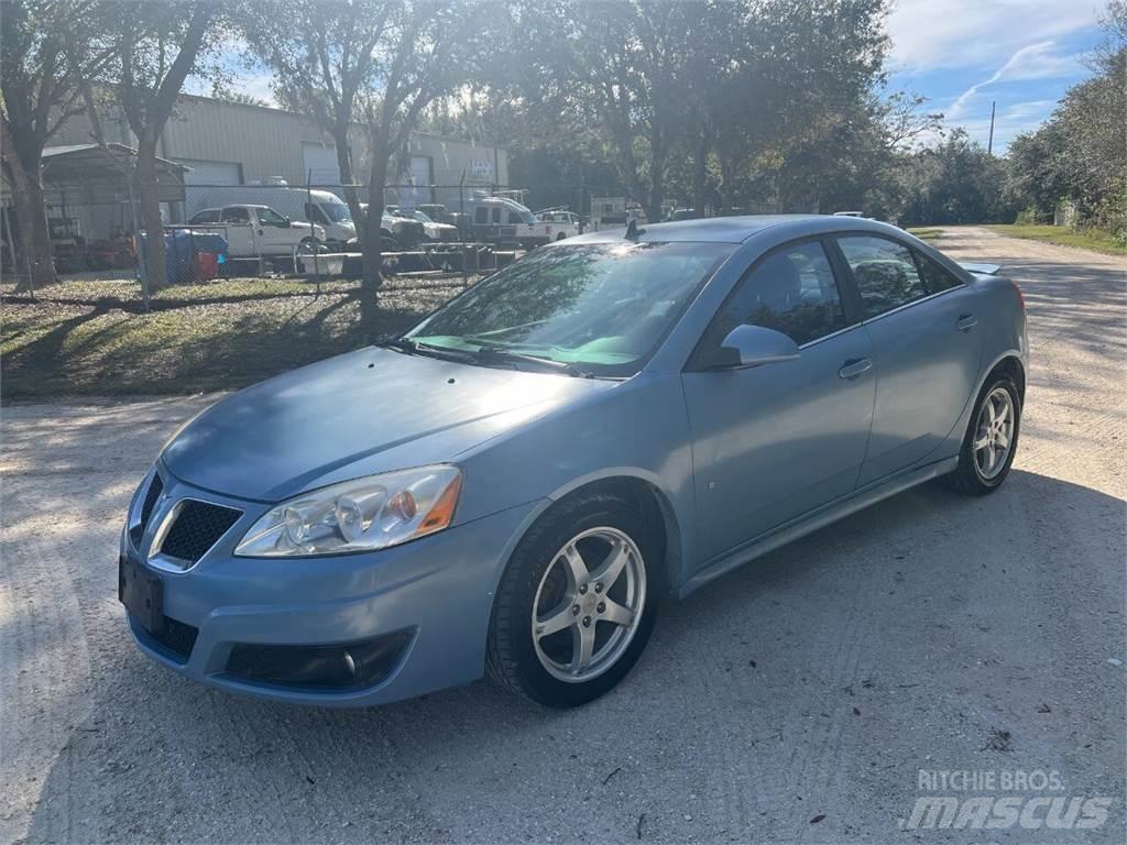 Pontiac G6 Автомобілі