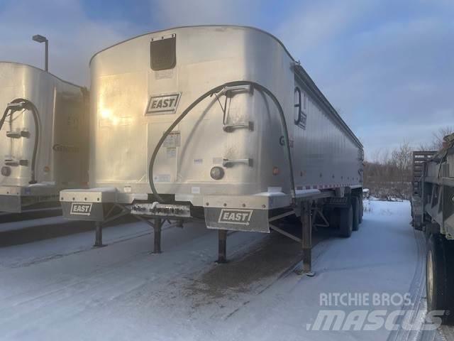 East Mfg Genesis Самоскиди