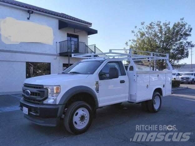 Ford F550 UTILITY BO Фургони