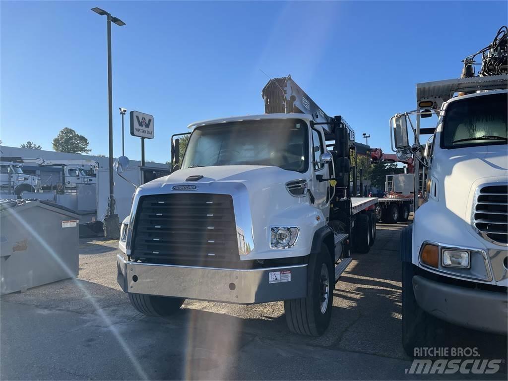 Freightliner 114SD Вантажівки / спеціальні