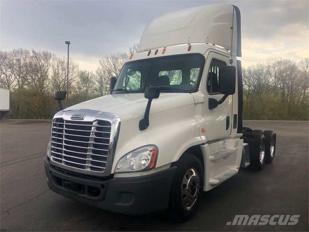 Freightliner Cascadia Тягачі