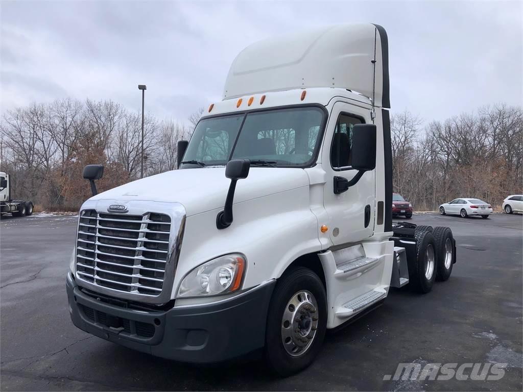 Freightliner Cascadia Тягачі