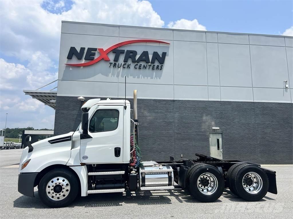 Freightliner Cascadia Тягачі