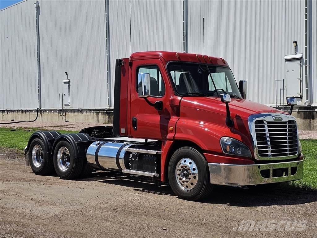 Freightliner Cascadia Тягачі