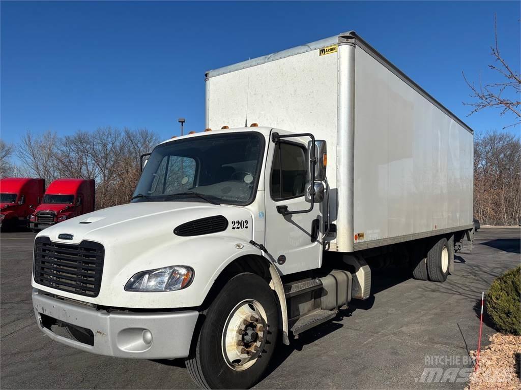 Freightliner M2 106 Фургони