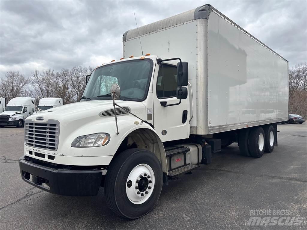 Freightliner M2 106 Фургони
