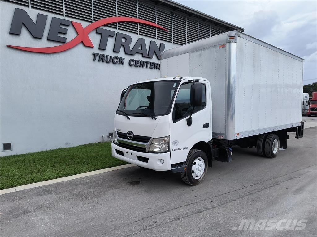 Hino 155 Фургони