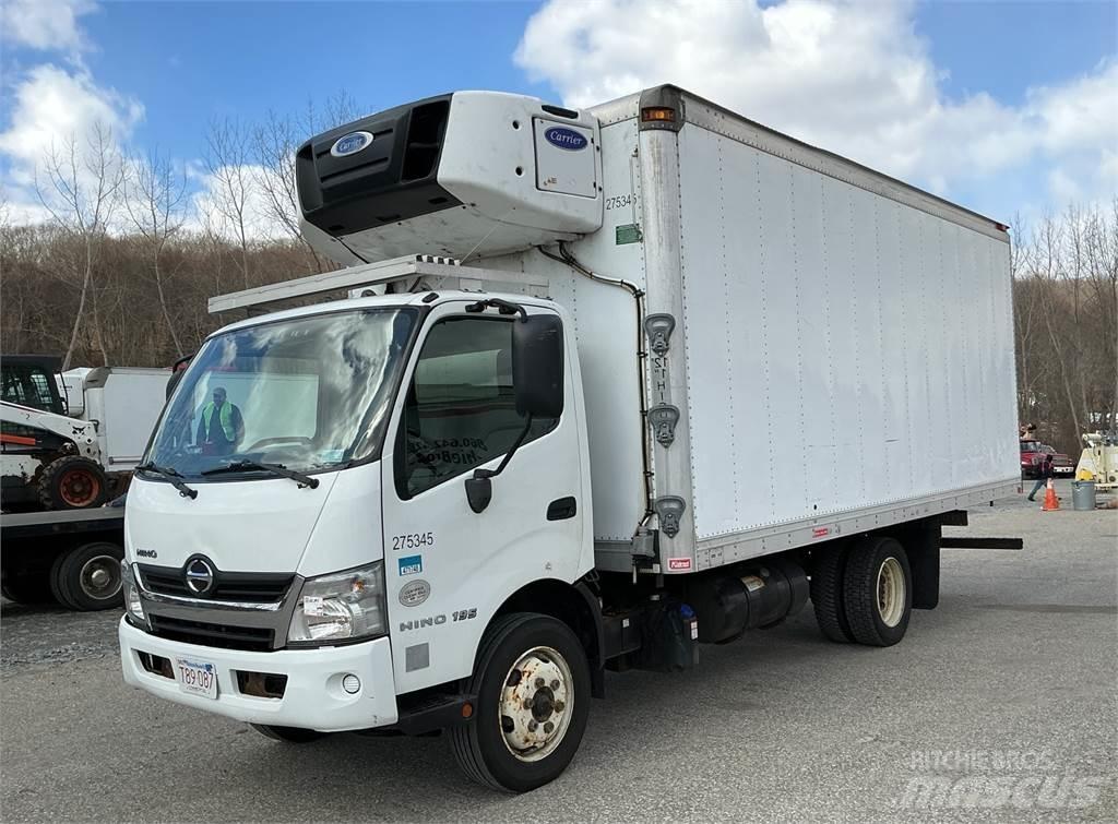 Hino 195 Фургони