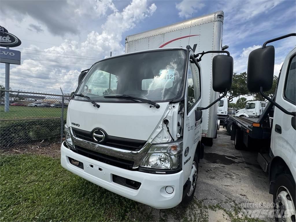 Hino 195 Фургони