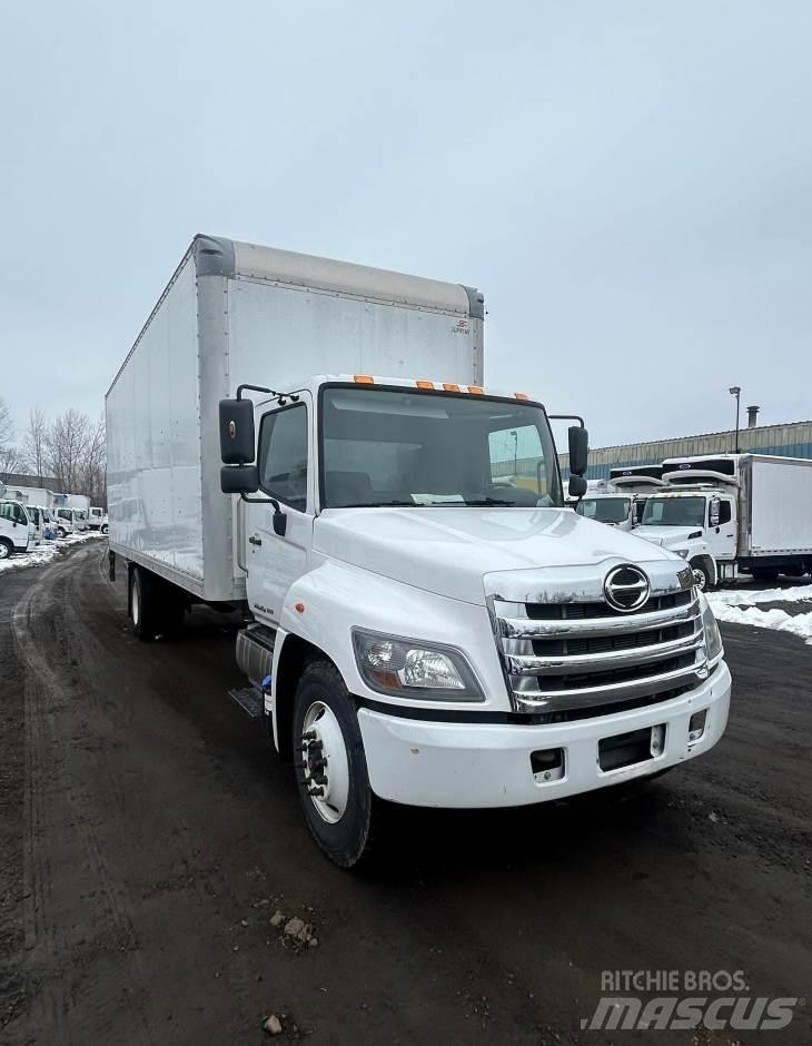 Hino 268 Фургони