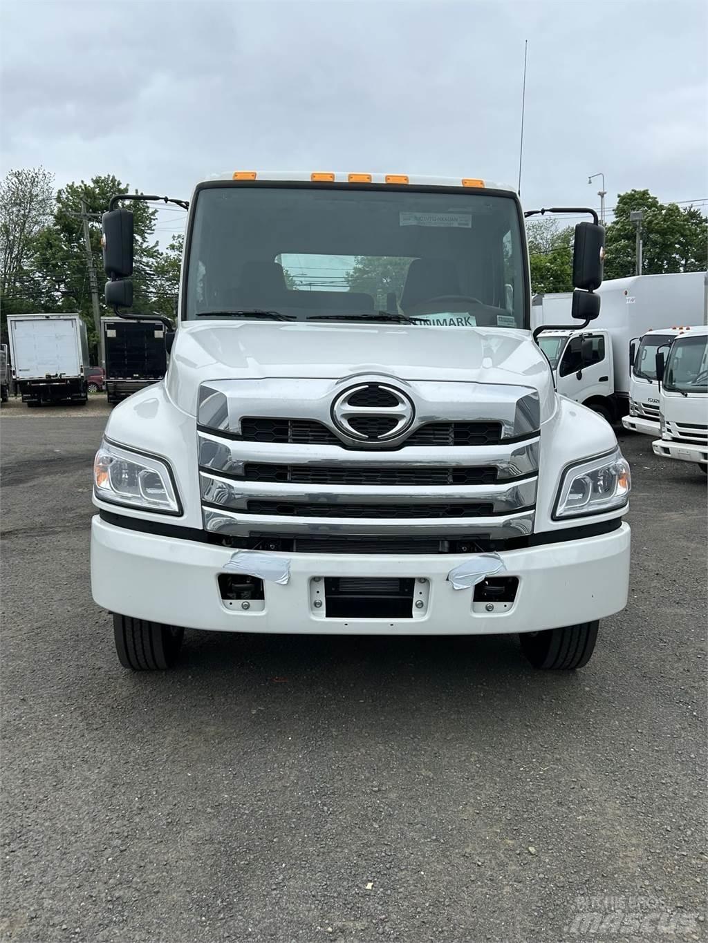 Hino L6 Шасі з кабіною