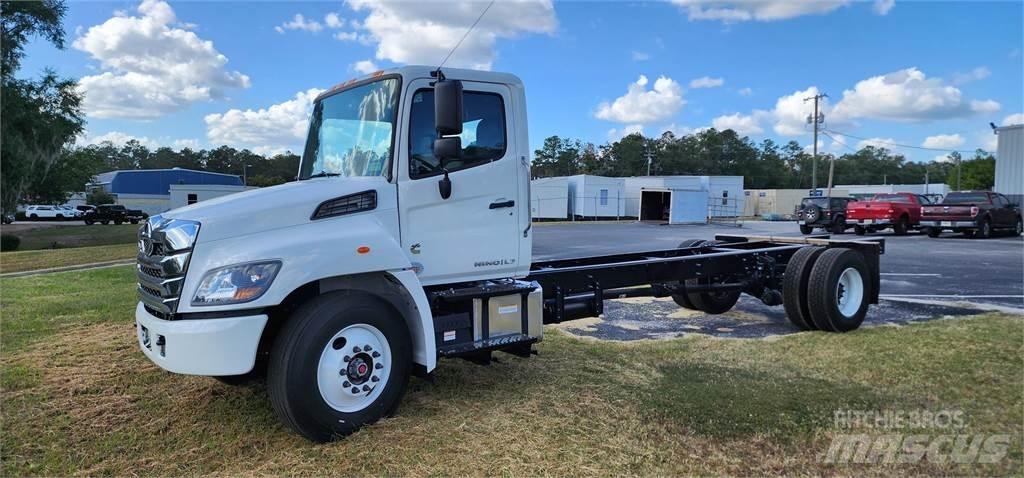Hino L7 Шасі з кабіною