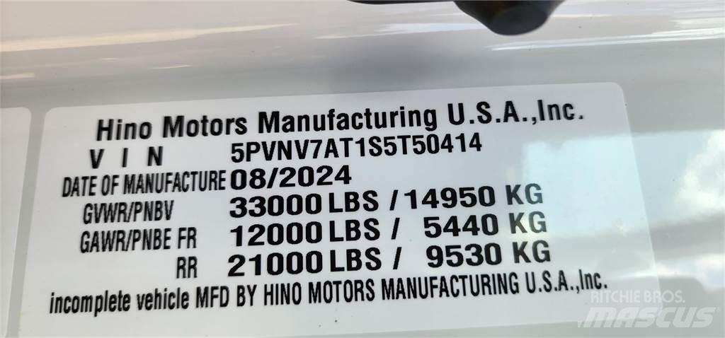 Hino L7 Шасі з кабіною