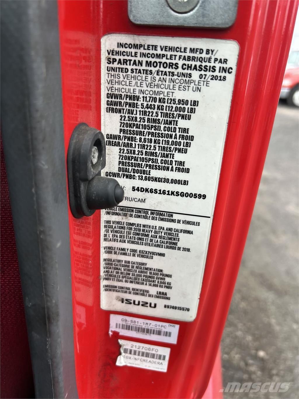 Isuzu FTR Вантажівки / спеціальні