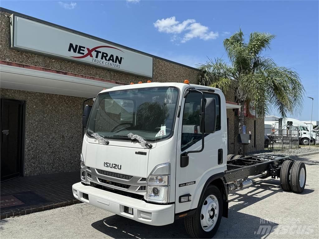 Isuzu NPR-1F404 Шасі з кабіною