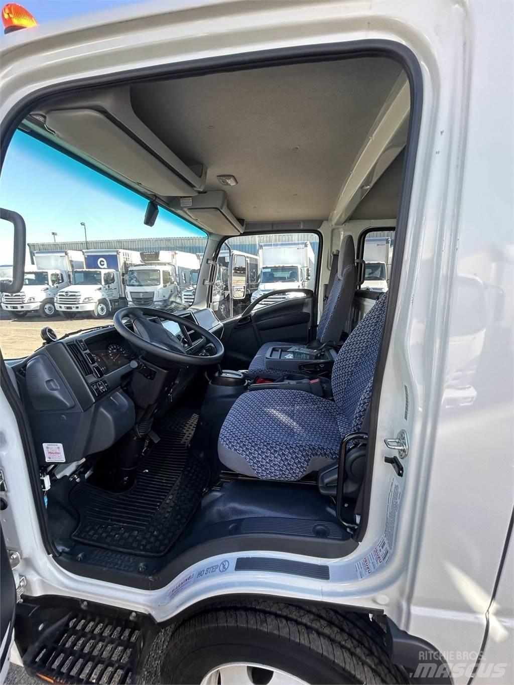 Isuzu NPR HD DC Фургони