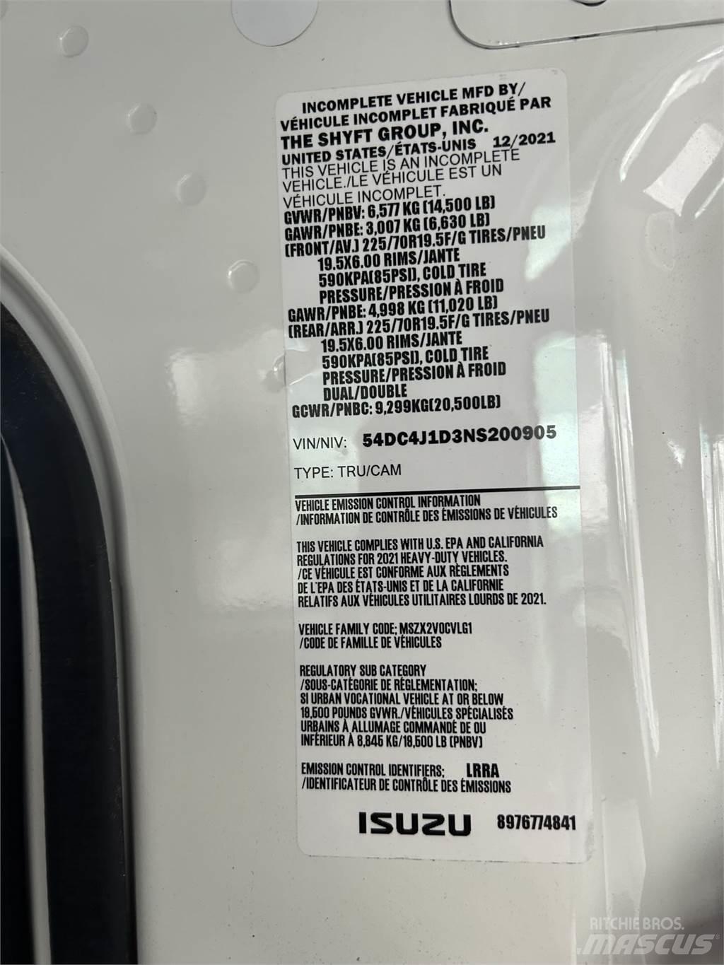 Isuzu NPR HD DC Вантажівки / спеціальні